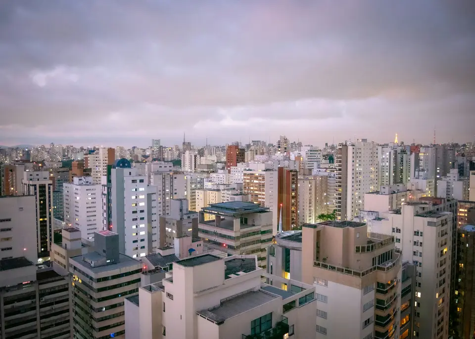 a city with many buildings — São Paulo