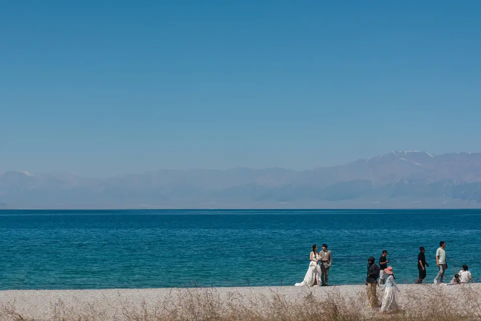 Honeymoon photography inspiration — 2